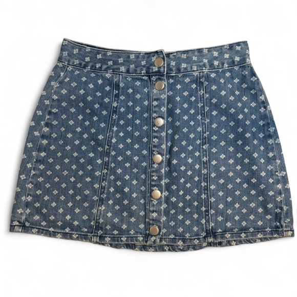 Kendall & Kylie | Geometric Print Button-Front Denim Mini Skirt | 25 - Picture 1 of 6